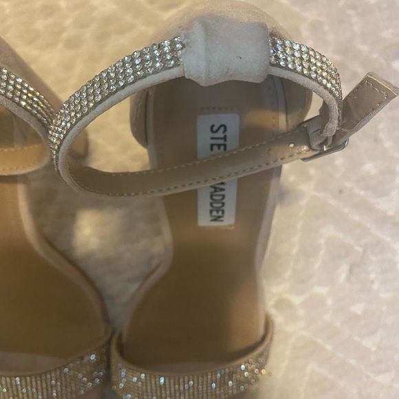 Steve Madden. size 8. Nude - Picture 10 of 11